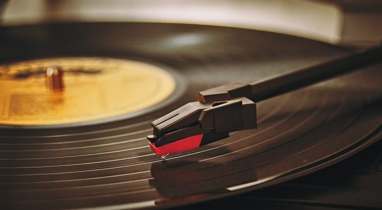 Explore the Unique Charm of Europe with Exciting Discover Travel