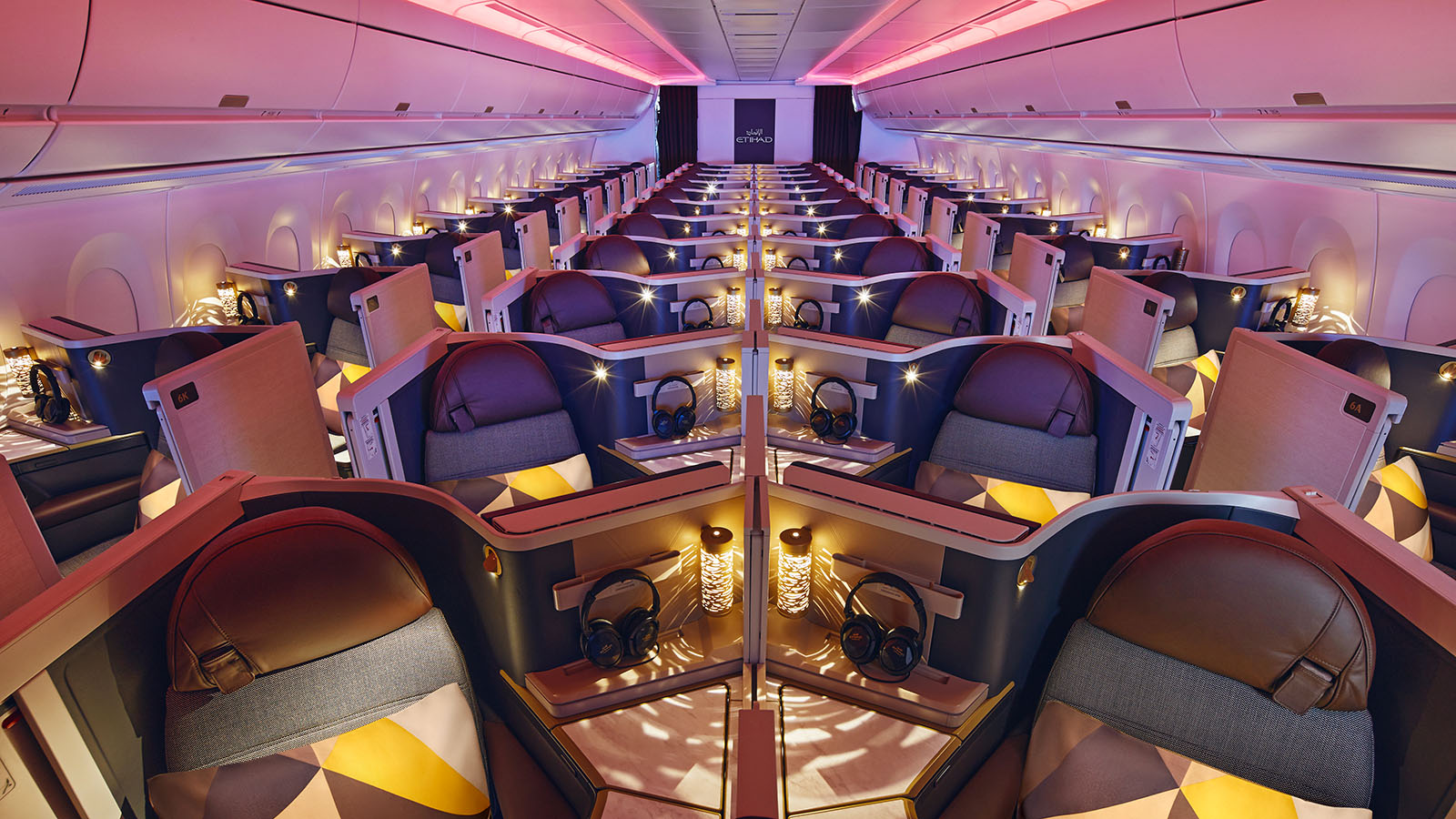 ETIHAD AIRBUS A350 BUSINESS CLASS