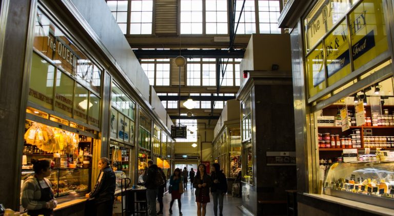 Discovering Oceania on a Budget – A Travel Adventure